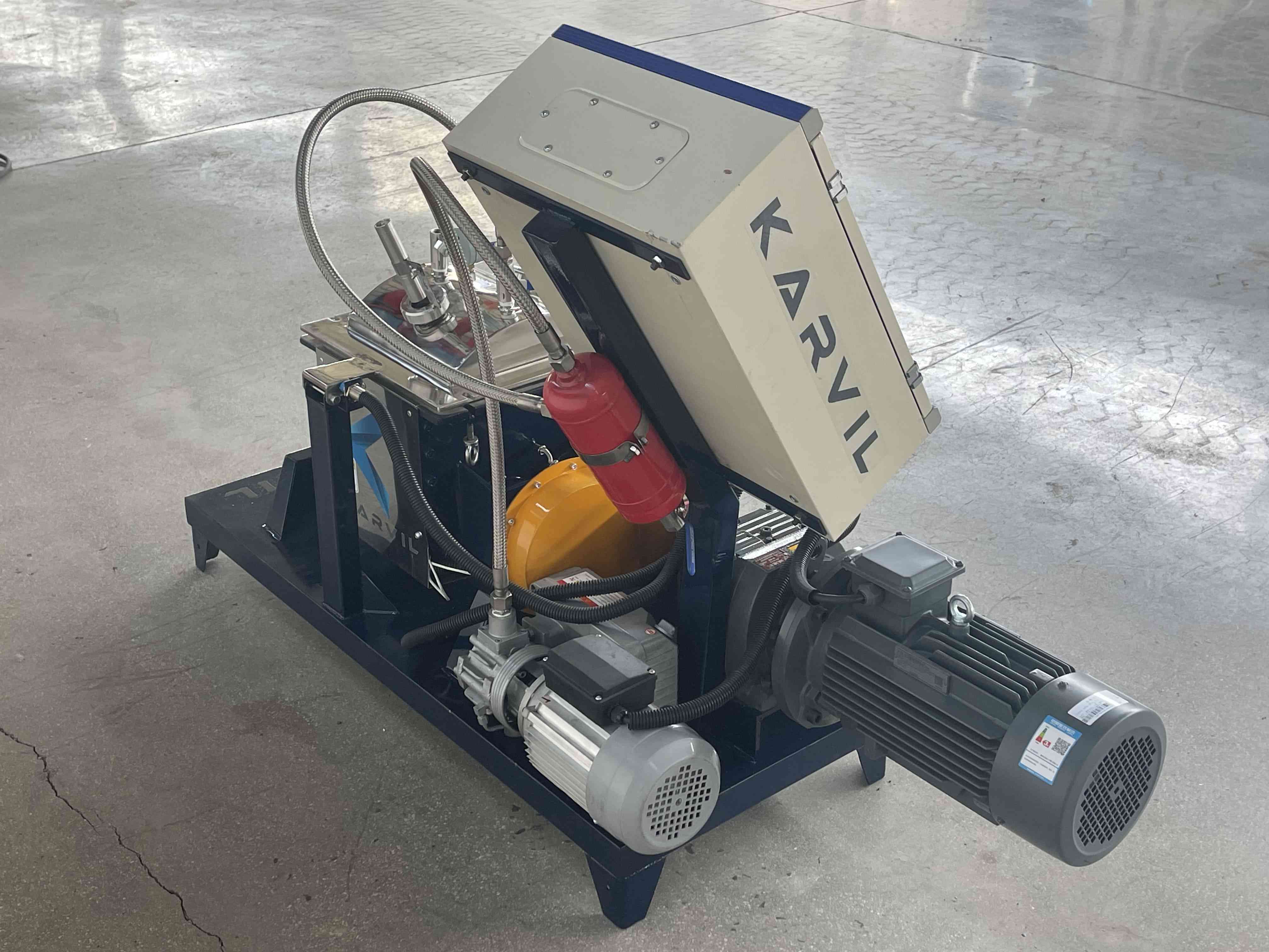 Electric-Heating-Vacuum-Kneader-with-Manual-Tilting (3)