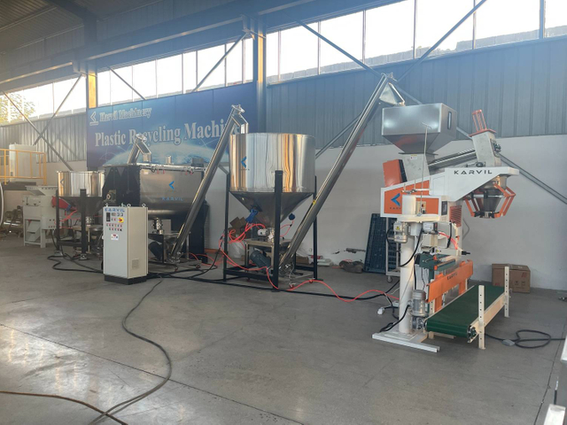 Fertilizer Powder Mixing & Packaging Line